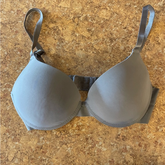 Bundle of 2 bra’s 34C - Picture 3 of 6